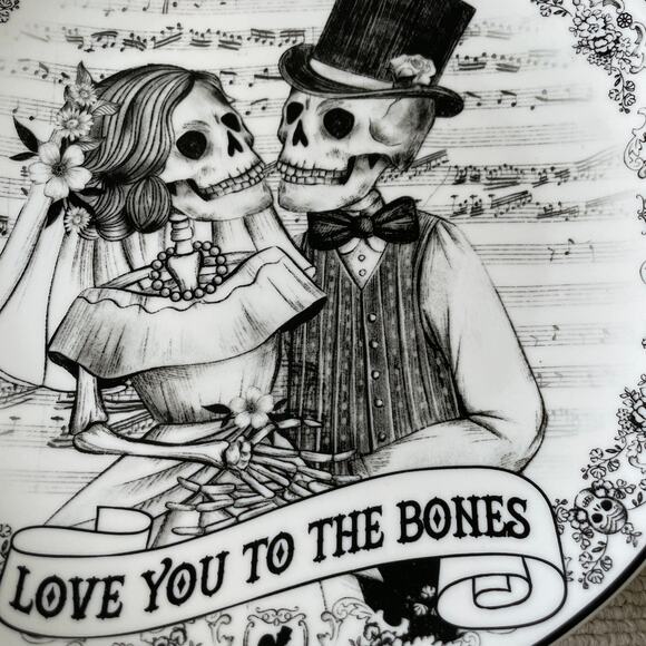Eaton Fine Dining Halloween ‘Love You To The Bones’ 10.25” Plate Set of 4 - New! - Picture 5 of 15